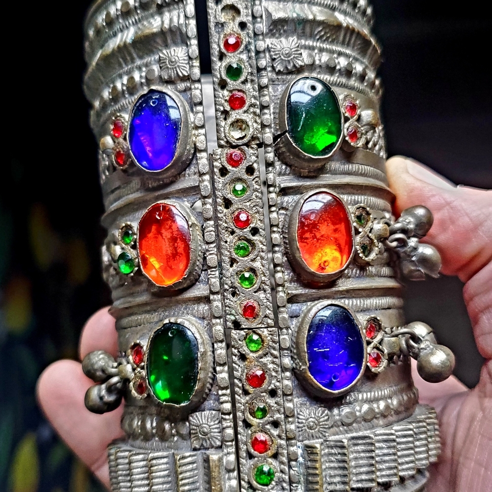 Gorgeous Vintage Esme Metal & Bright Color Glass Stone Cuff Bracelet Jewelry